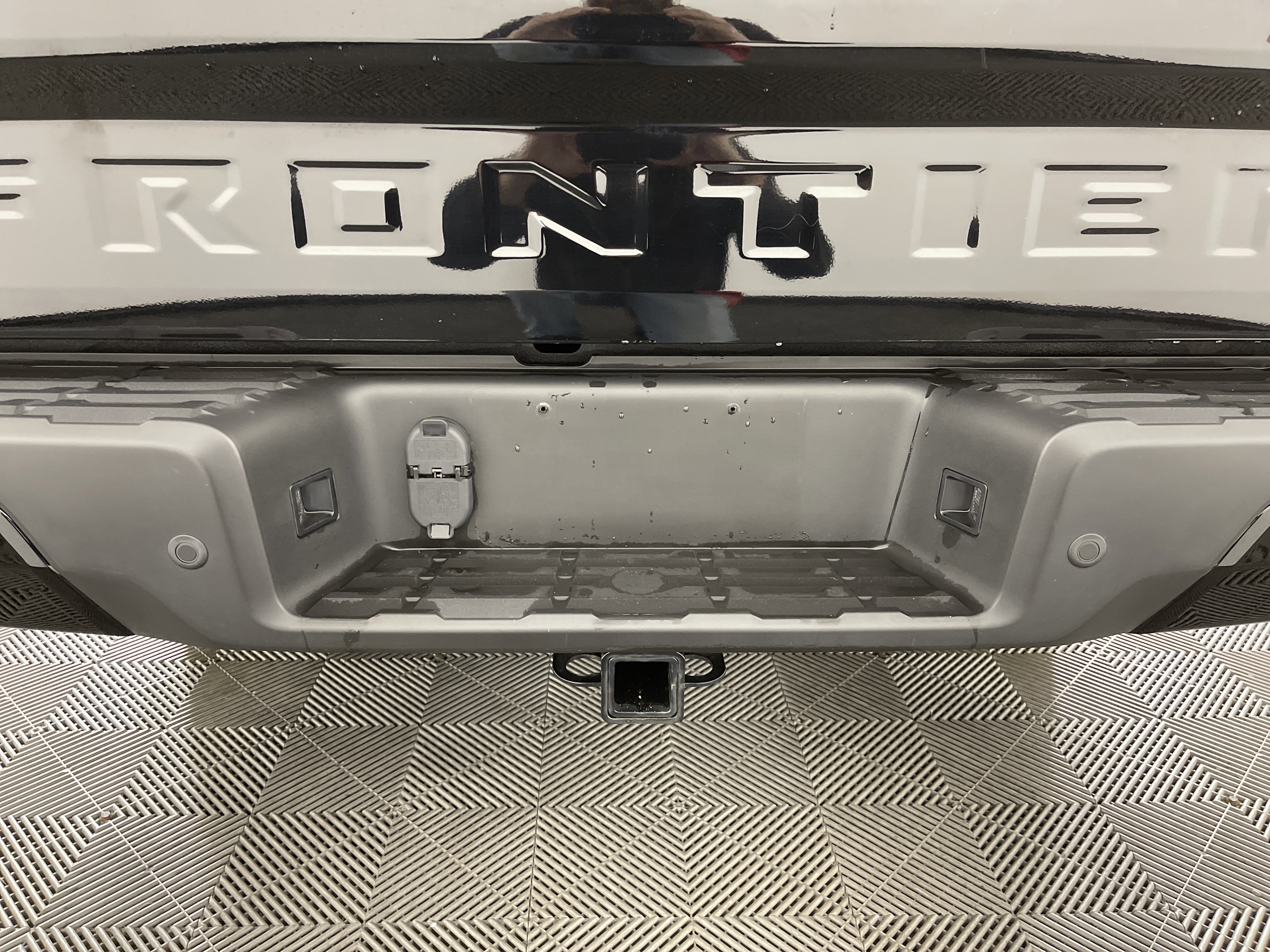 Used 2023 Nissan Frontier PRO-4X w/ Pro Convenience Package image 7