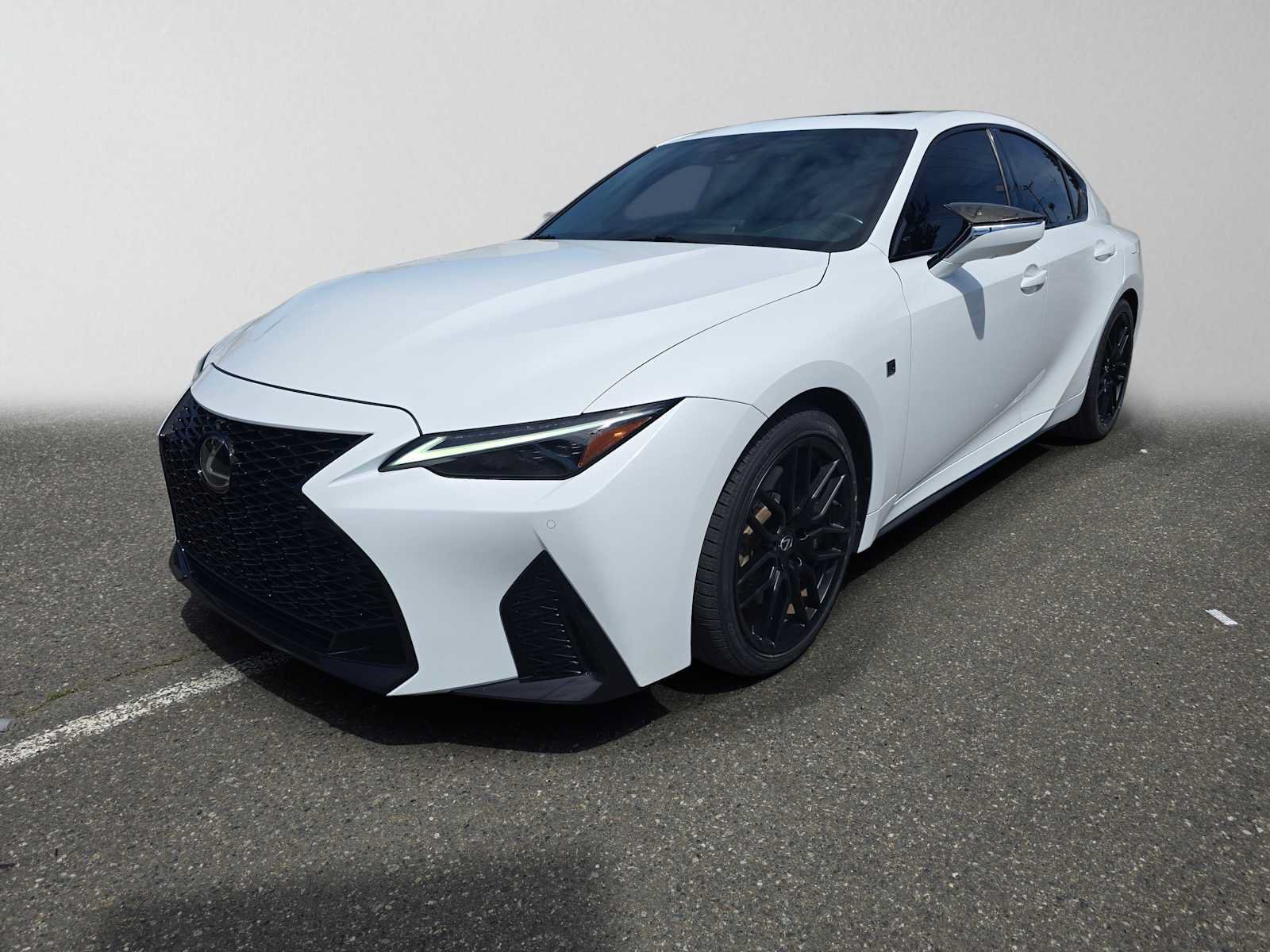 Used 2023 Lexus IS 500 RWD image 7