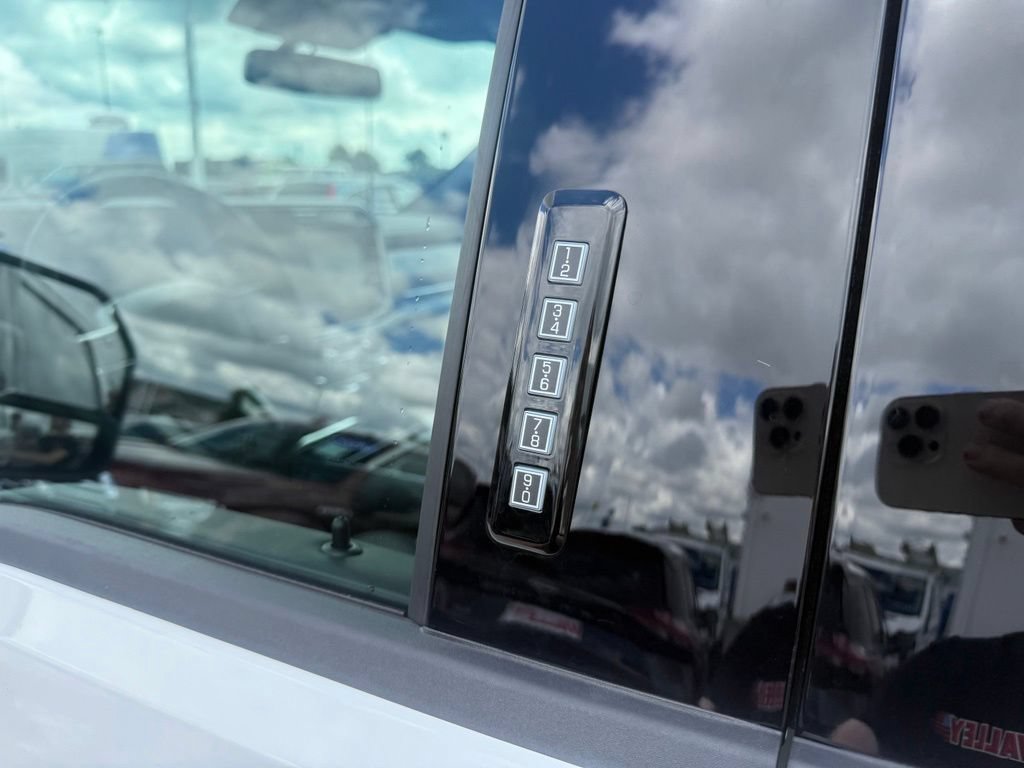 New 2026 Ford F350 Platinum AWD/4WD image 15