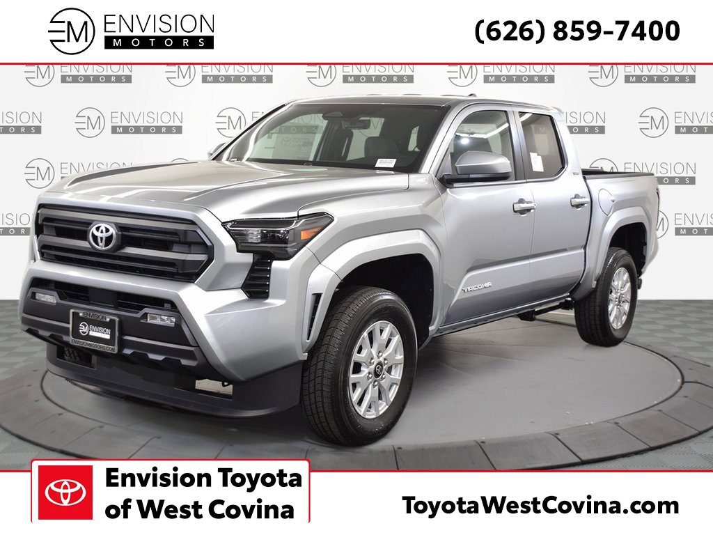 New 2025 Toyota Tacoma SR5