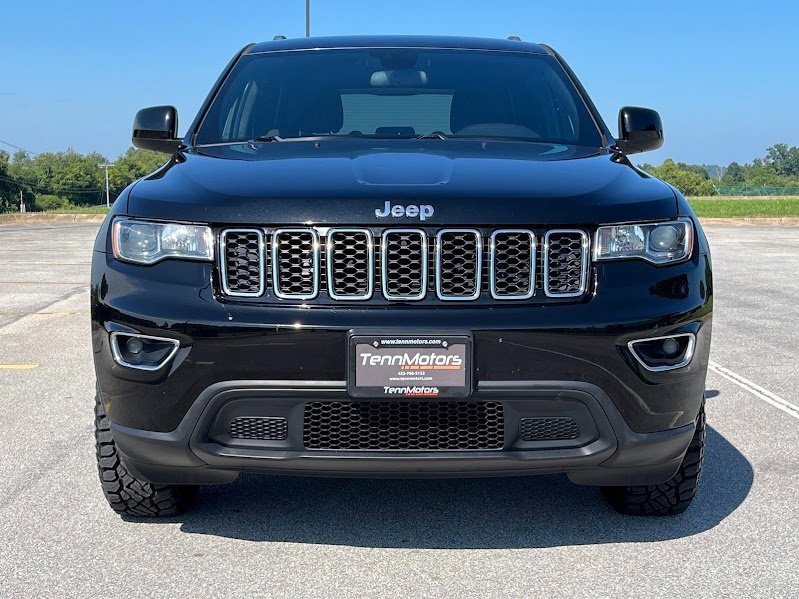Used 2020 Jeep Grand Cherokee Laredo image 23