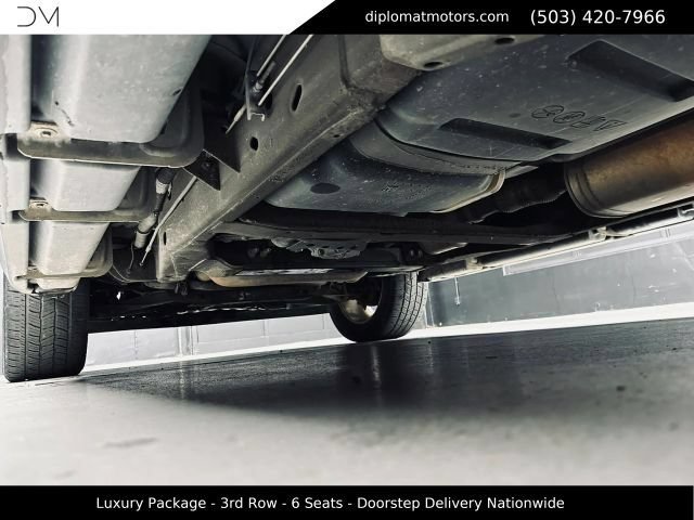 Used 2010 Chevrolet Tahoe LT w/ Luxury Package AWD/4WD image 52