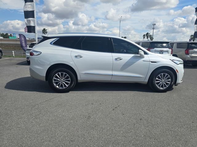 Used 2024 Buick Enclave Essence w/ Sound and Sites Package image 4