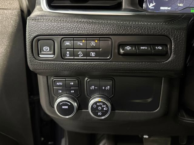 Certified 2024 GMC Yukon Denali image 27