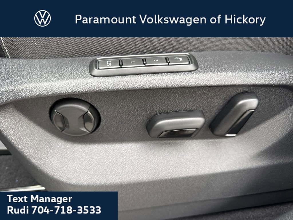 New 2026 Volkswagen Atlas SEL Premium R-Line image 23