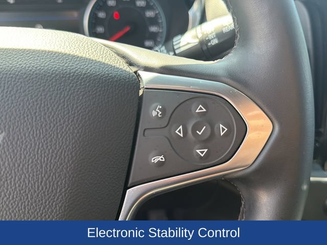 Used 2023 Chevrolet Traverse LT FWD image 23