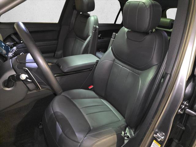 Used 2023 Land Rover Range Rover Sport SE AWD/4WD image 16