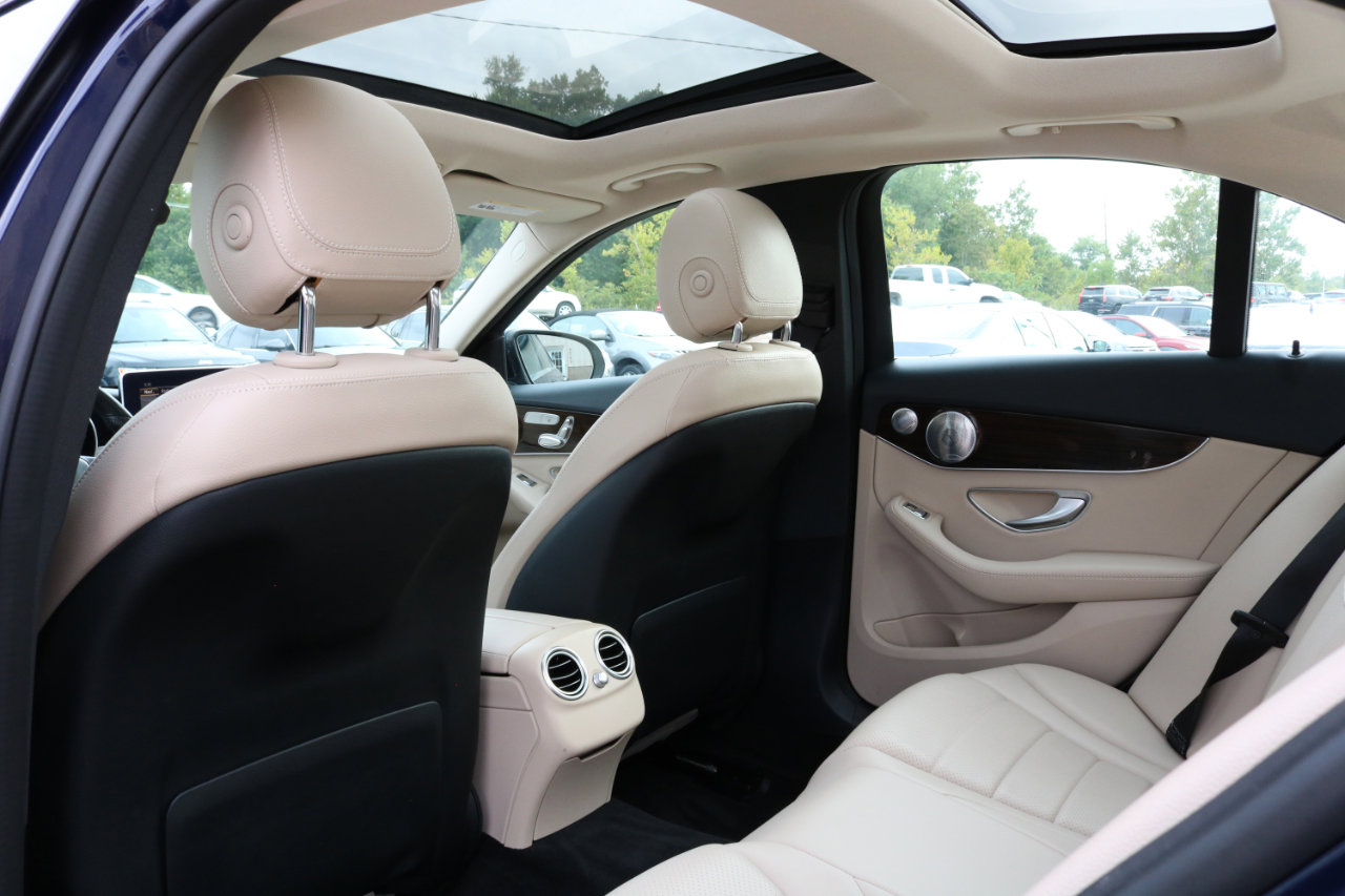 Used 2017 Mercedes-Benz C 300 4MATIC Sedan image 35