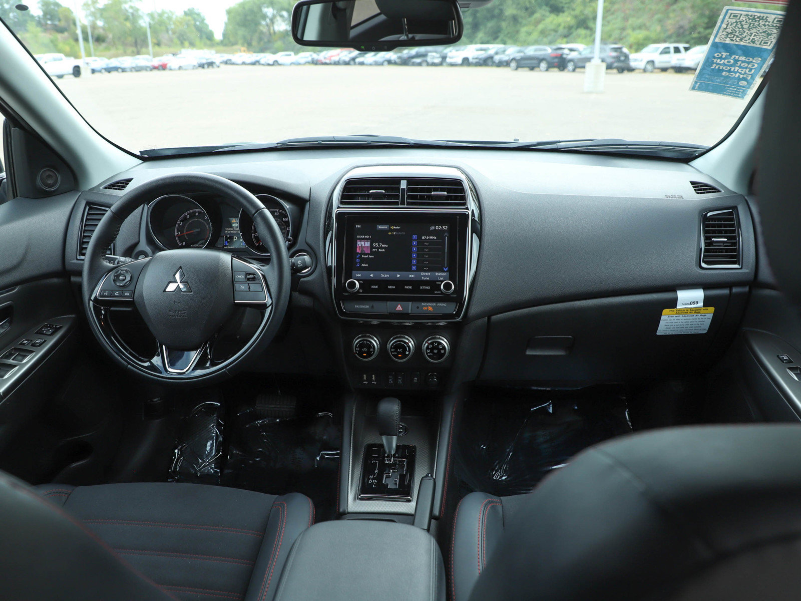Used 2026 Mitsubishi Outlander Sport SE AWD/4WD image 13