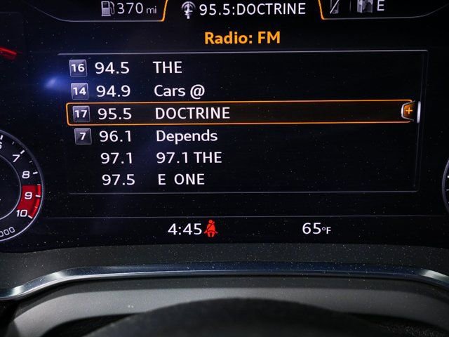 Used 2018 Audi R8 V10 w/ Premium Package image 15