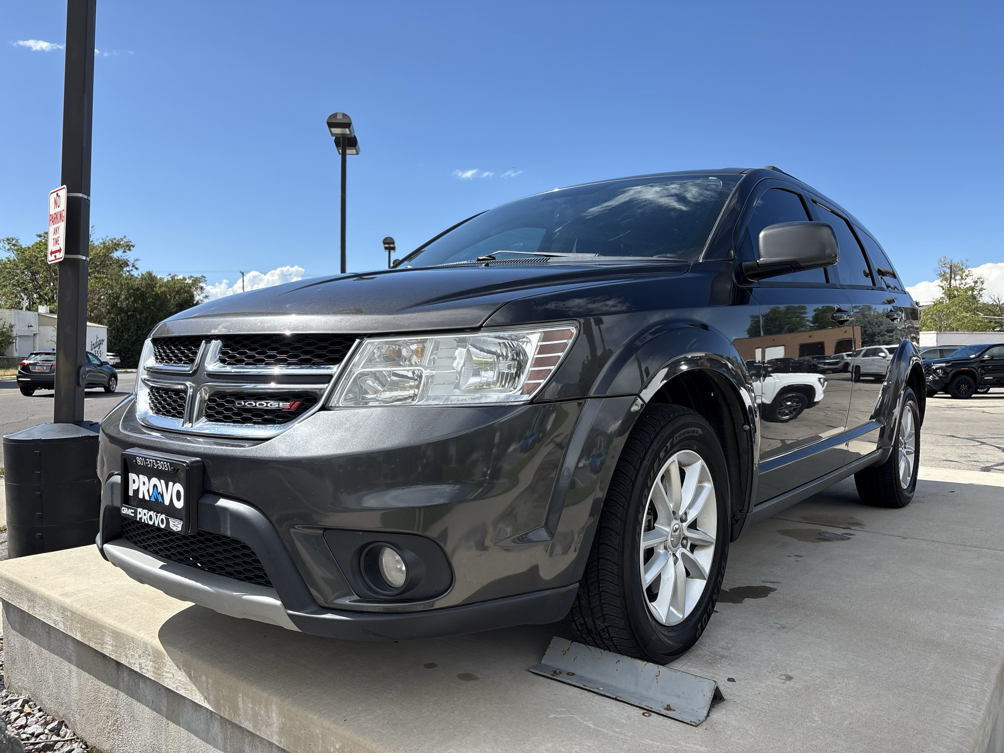 Used 2017 Dodge Journey SXT w/ Premium Group FWD image 10