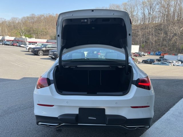 Used 2025 Mercedes-Benz CLA 250 4MATIC image 9