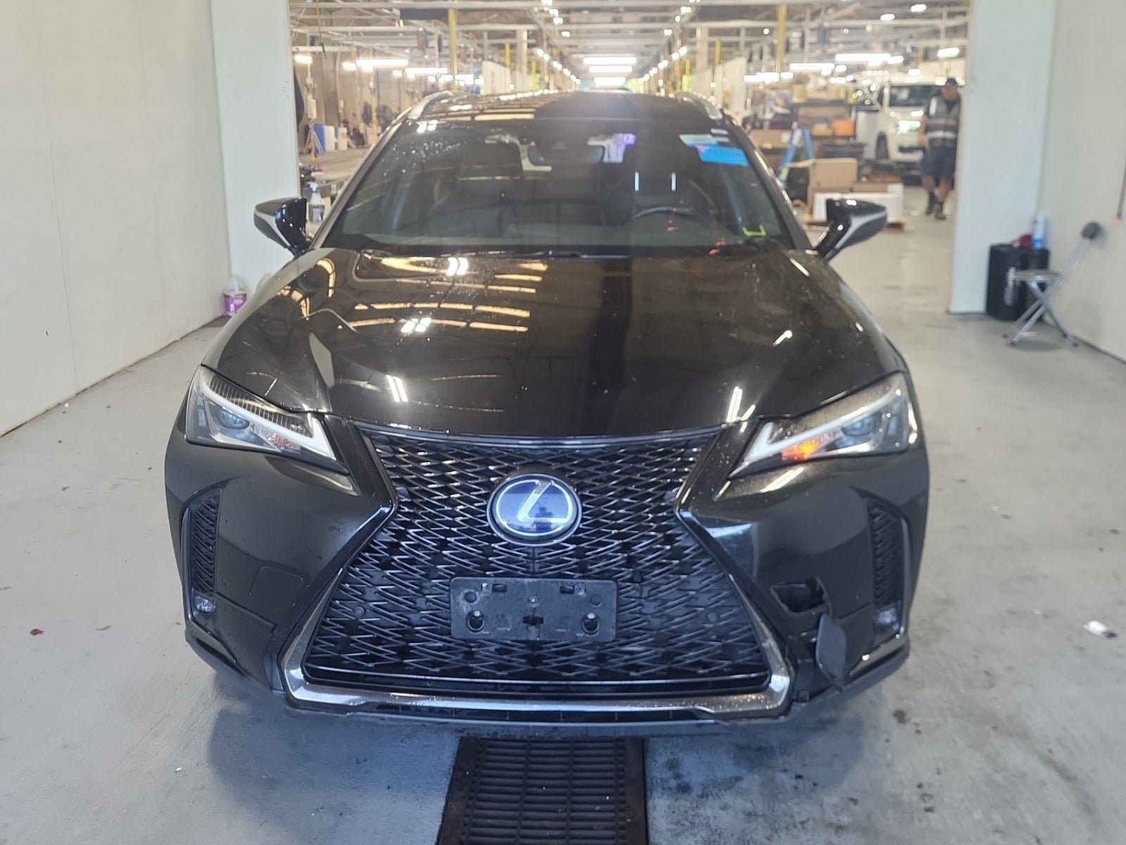 Used 2019 Lexus UX 250h F Sport AWD/4WD image 2