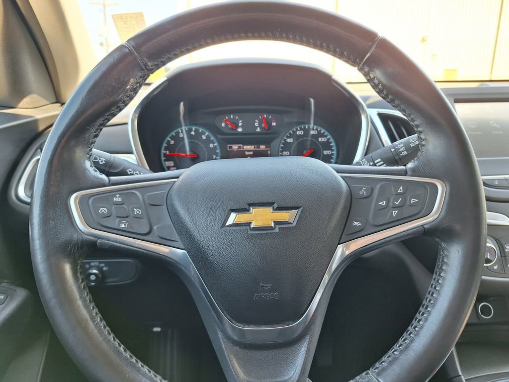 Used 2018 Chevrolet Equinox LT image 17