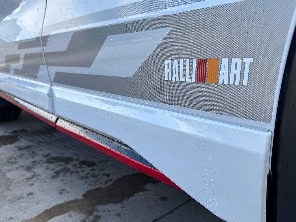 New 2026 Mitsubishi Outlander AWD image 42