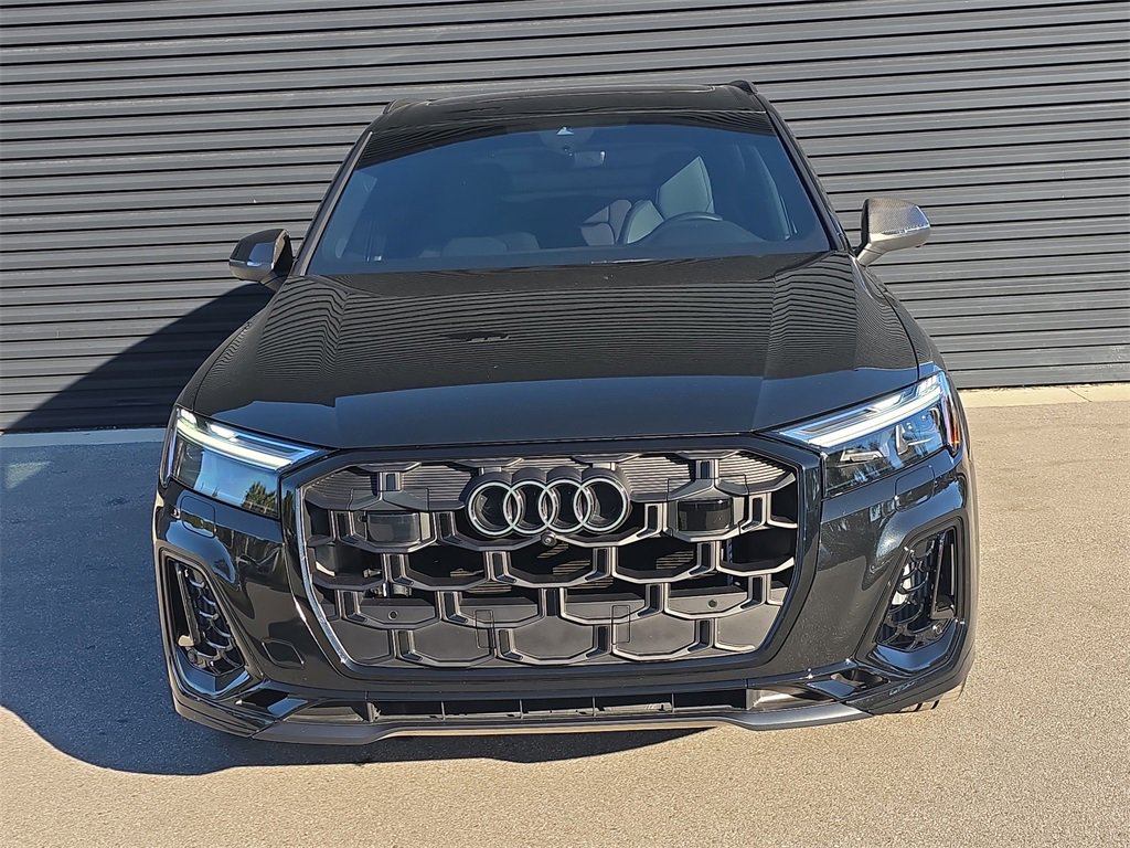 Used 2025 Audi SQ7 Premium Plus image 10