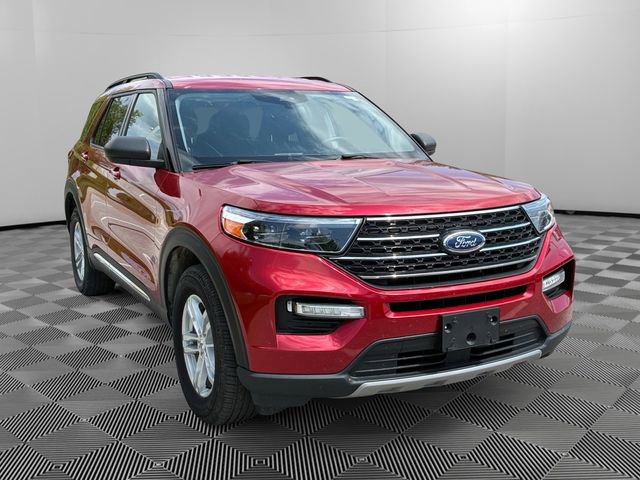 Used 2022 Ford Explorer XLT w/ Equipment Group 202A AWD/4WD image 7
