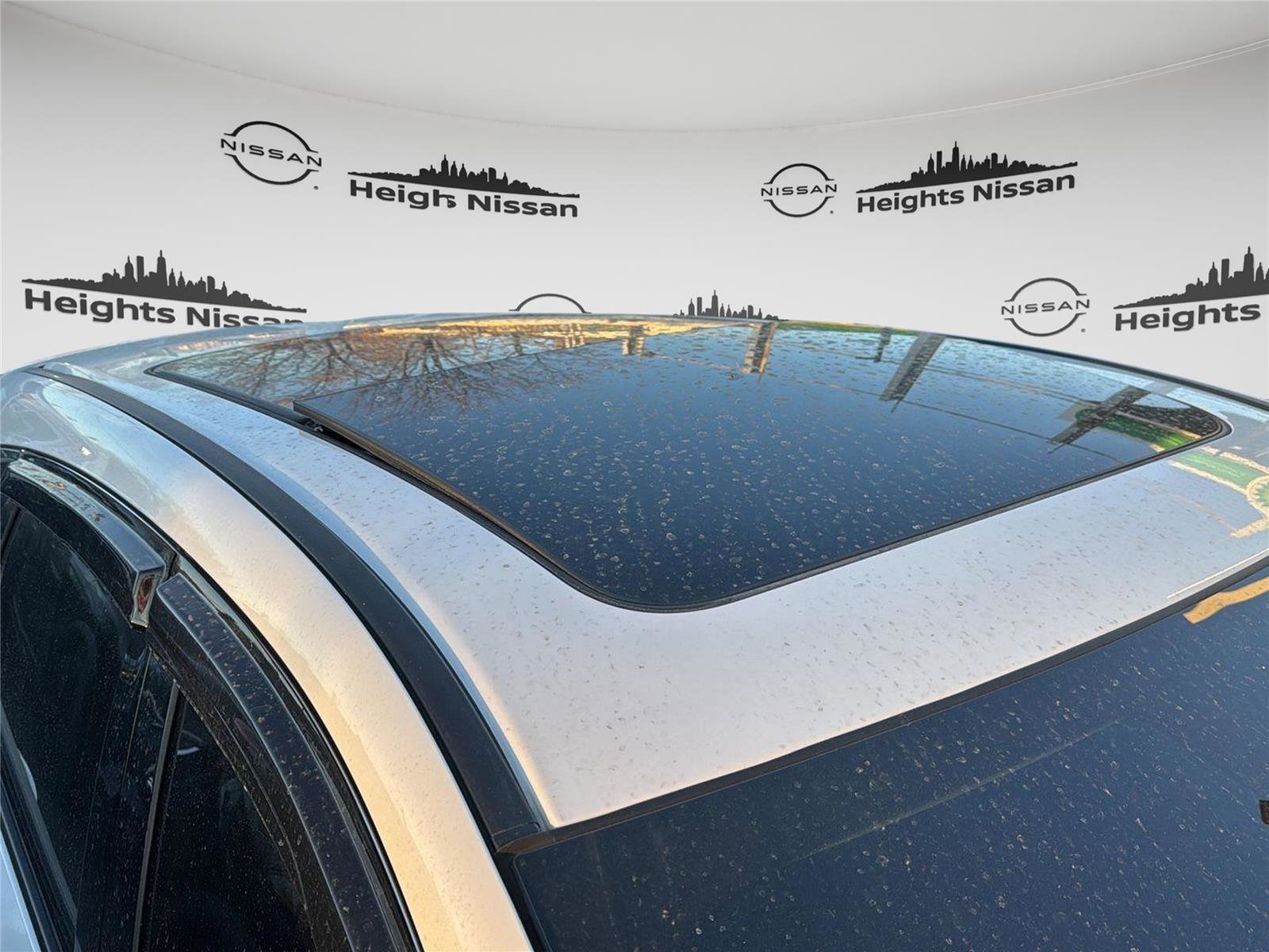 Used 2023 Acura RDX image 32