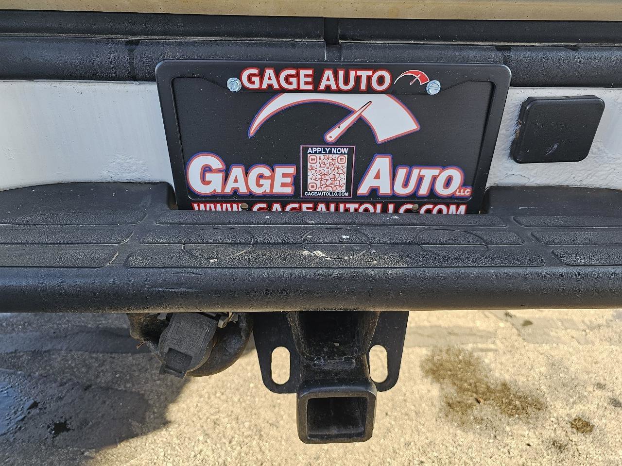 Used 2006 Chevrolet Suburban LTZ w/ Preferred Equipment Group image 16