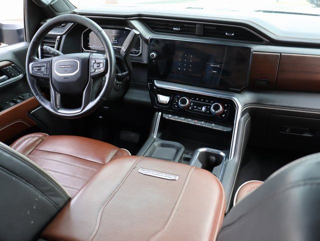 Certified 2024 GMC Sierra 2500 Denali Ultimate w/ Max Trailering Package AWD/4WD image 18