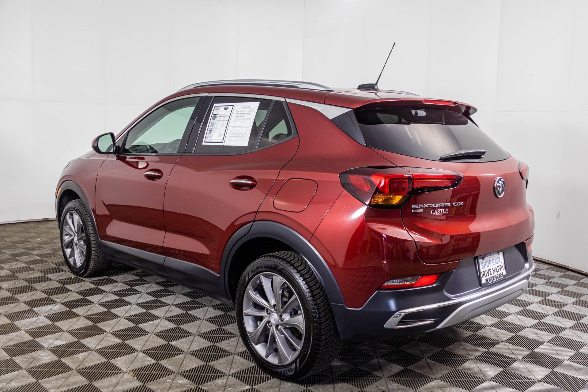 Used 2022 Buick Encore GX Essence w/ Experience Buick Package AWD/4WD image 18