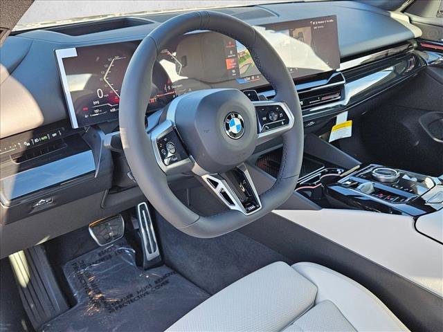 New 2026 BMW 530i w/ M Sport Package video 3