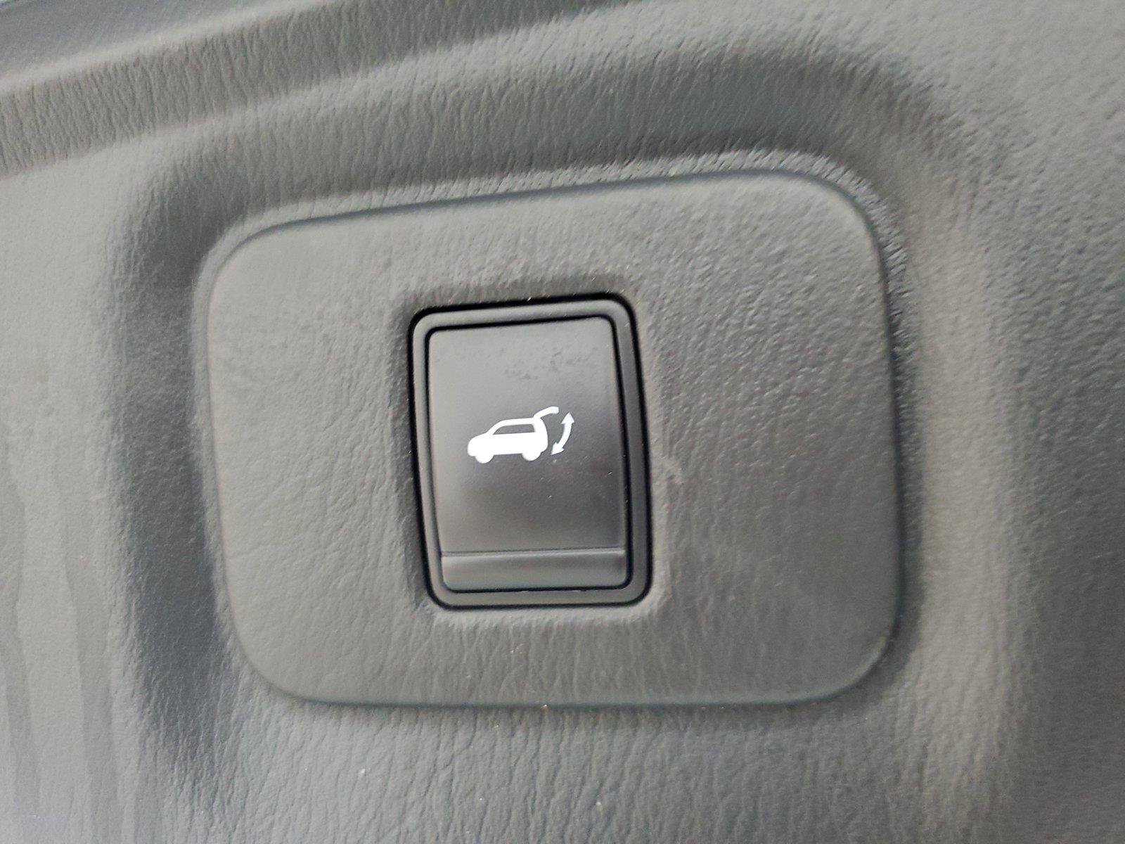 Used 2018 INFINITI QX60 FWD w/ Deluxe Technology Package image 9