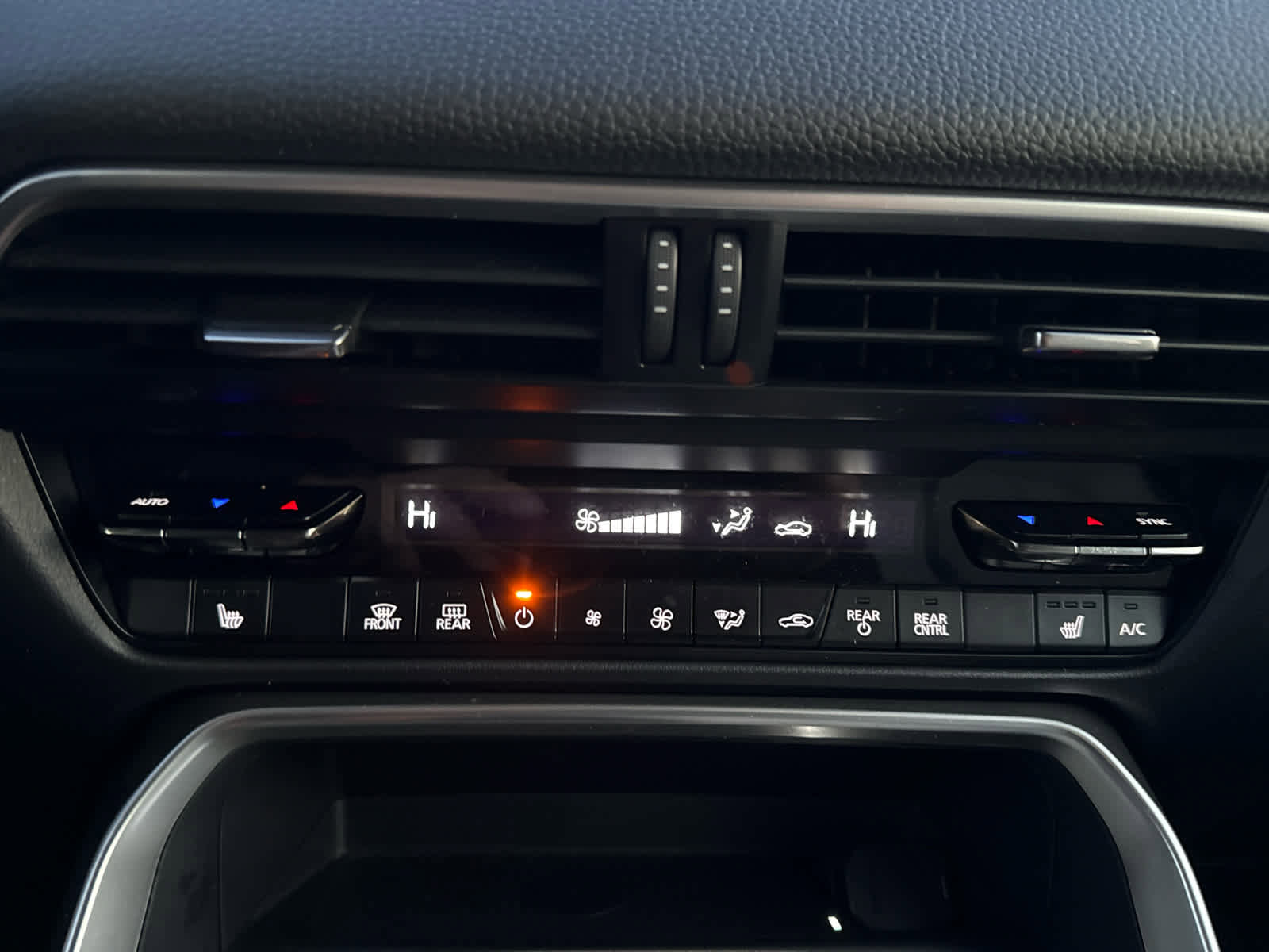 Certified 2025 MAZDA CX-90 3.3 Turbo w/ Preferred Package image 20