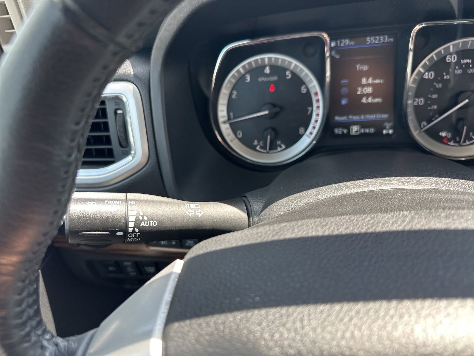 Used 2019 Nissan Titan SL w/ Off-Road Package AWD/4WD image 42
