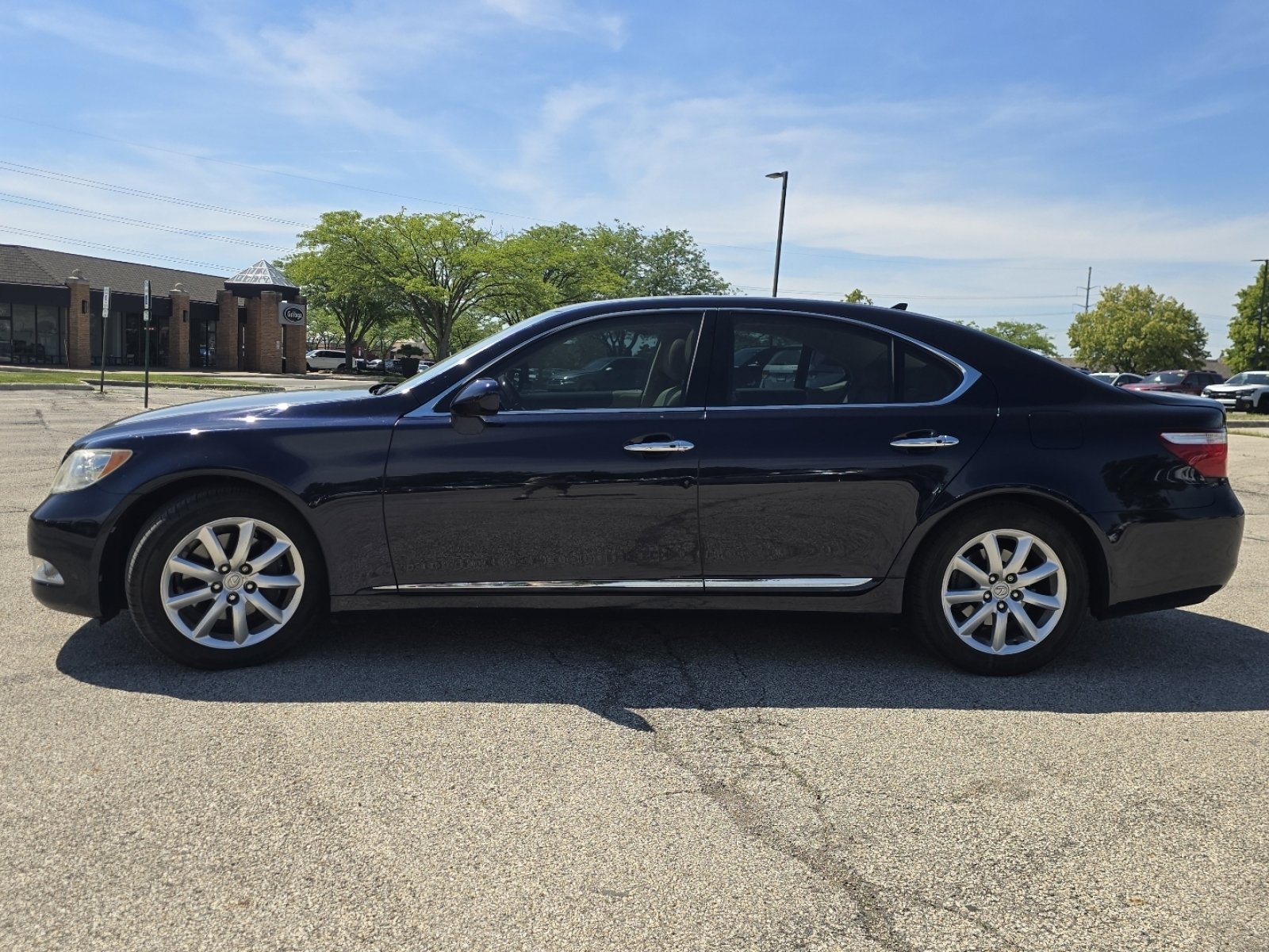 Used 2008 Lexus LS 460 RWD image 11