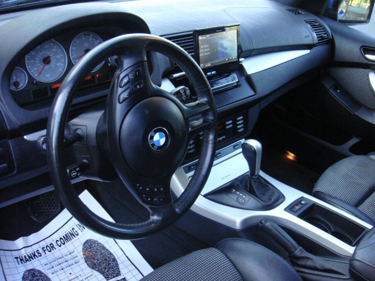 Used 2003 BMW X5 4.6is image 16