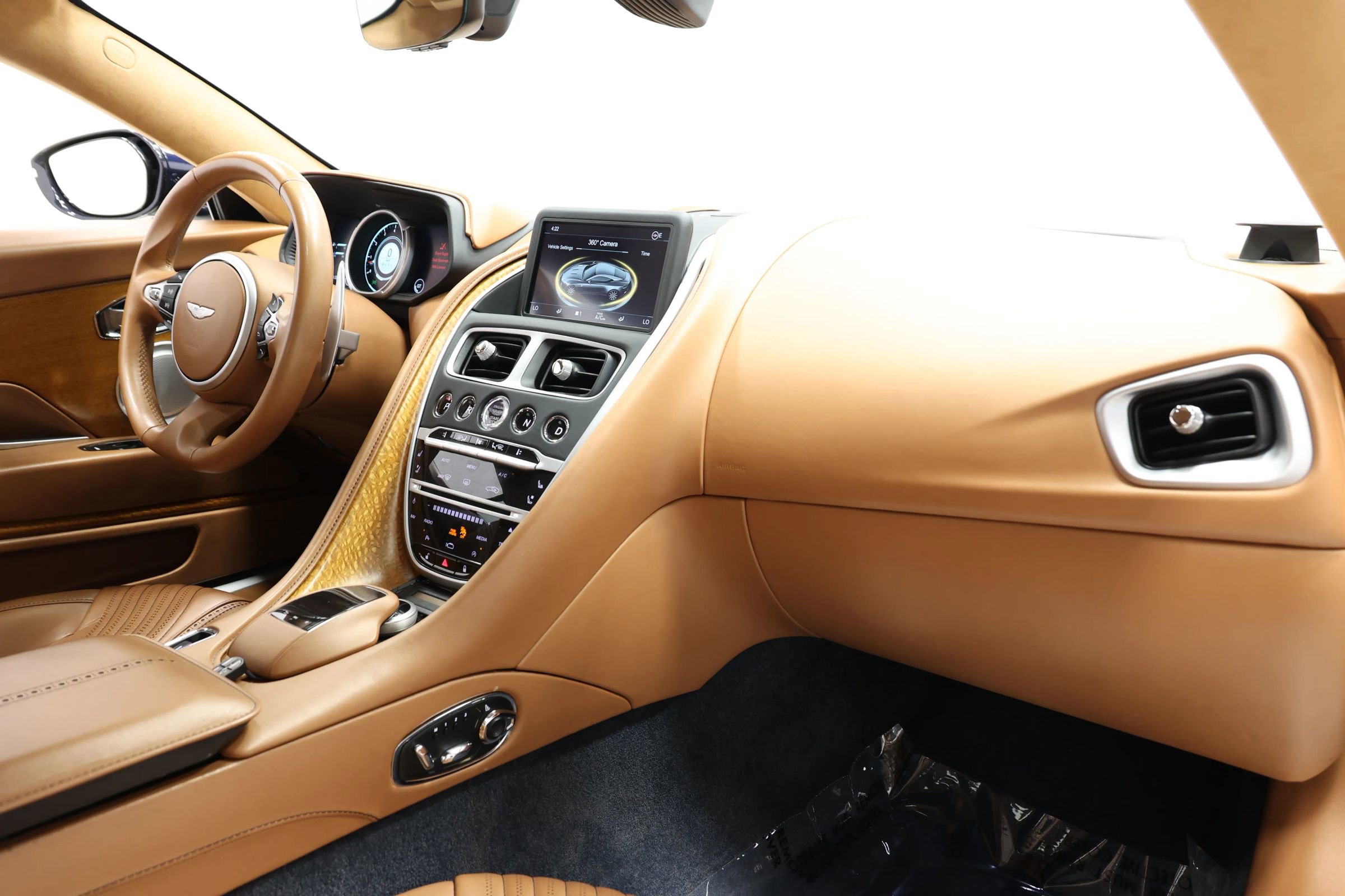 Used 2017 Aston Martin DB11 V12 image 84