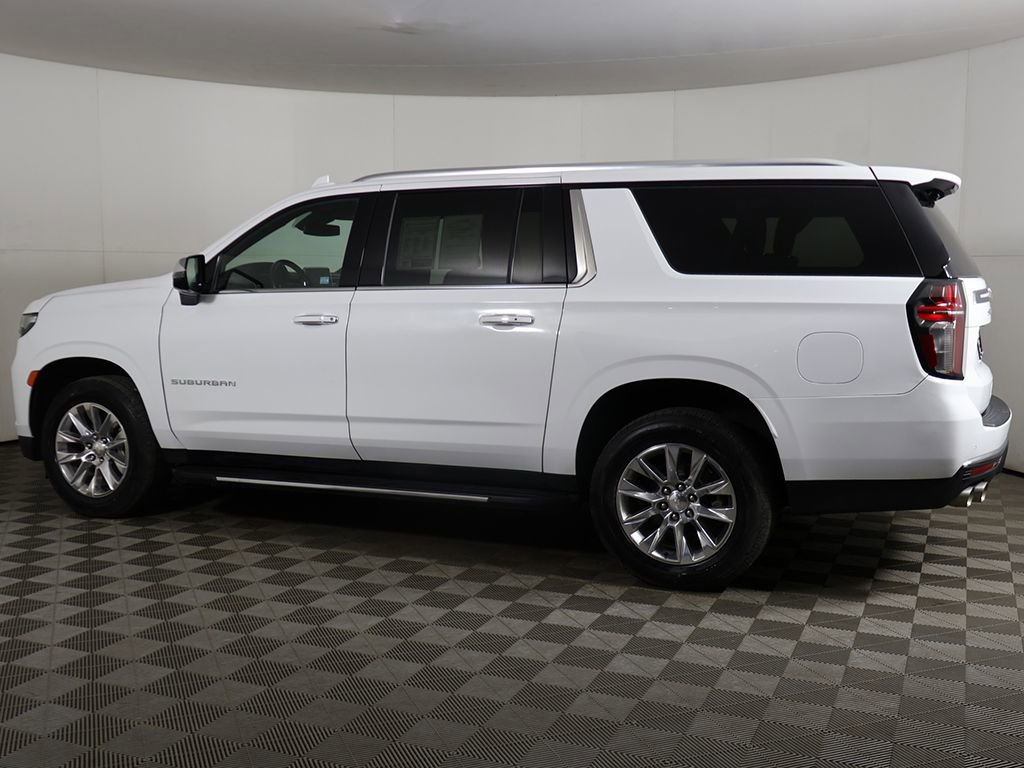Used 2023 Chevrolet Suburban Premier AWD/4WD image 16