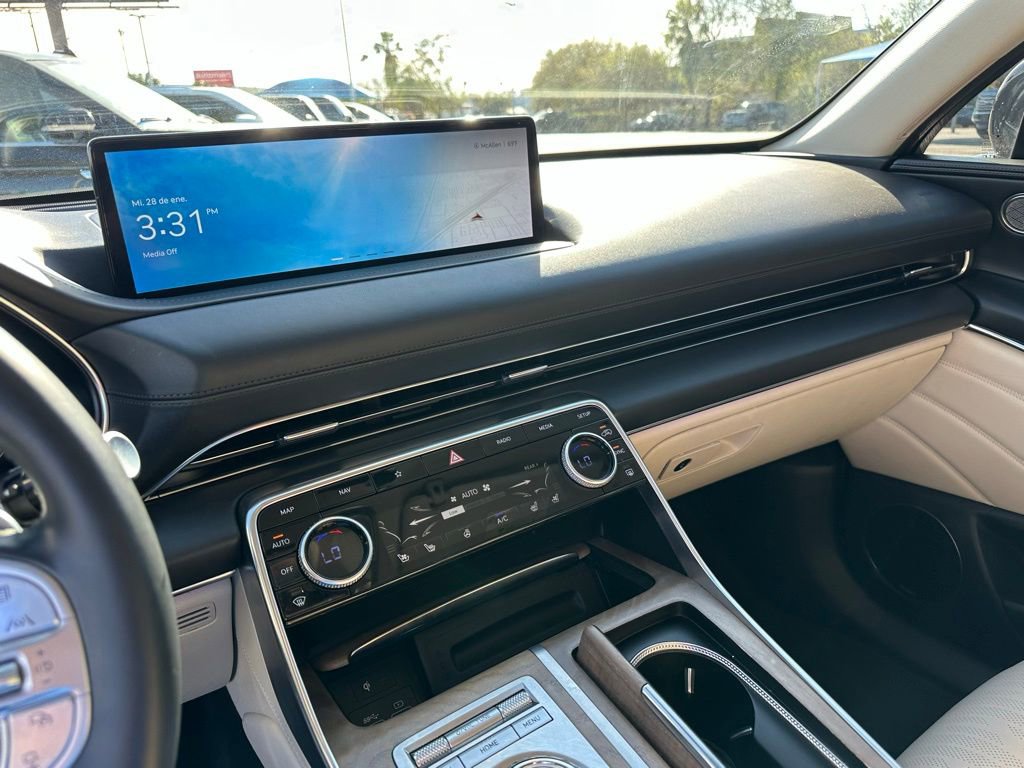 Used 2023 Genesis GV80 2.5T w/ Prestige Package AWD/4WD image 14