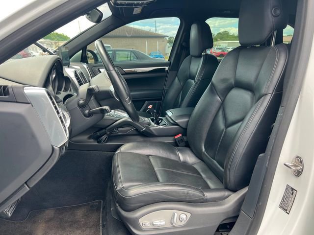 Used 2014 Porsche Cayenne Diesel AWD/4WD image 11