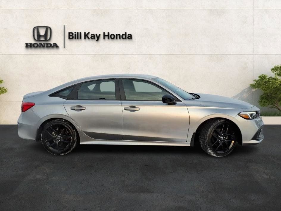 Used 2024 Honda Civic Sport image 2