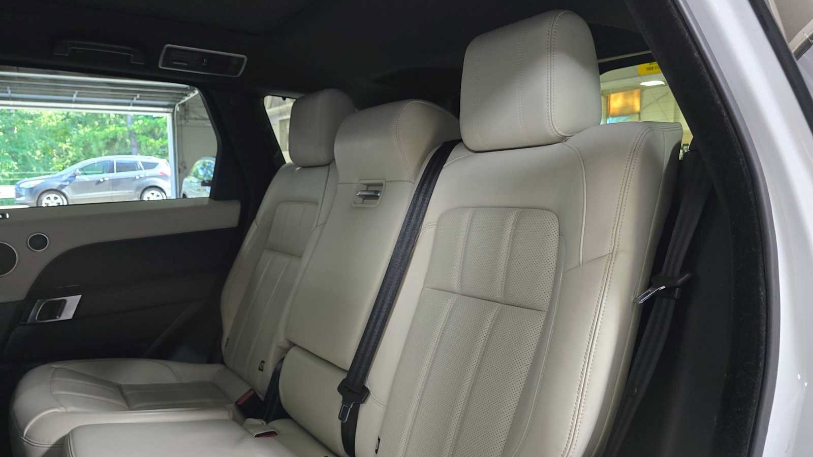 Used 2021 Land Rover Range Rover Sport HSE Silver Edition AWD/4WD image 17