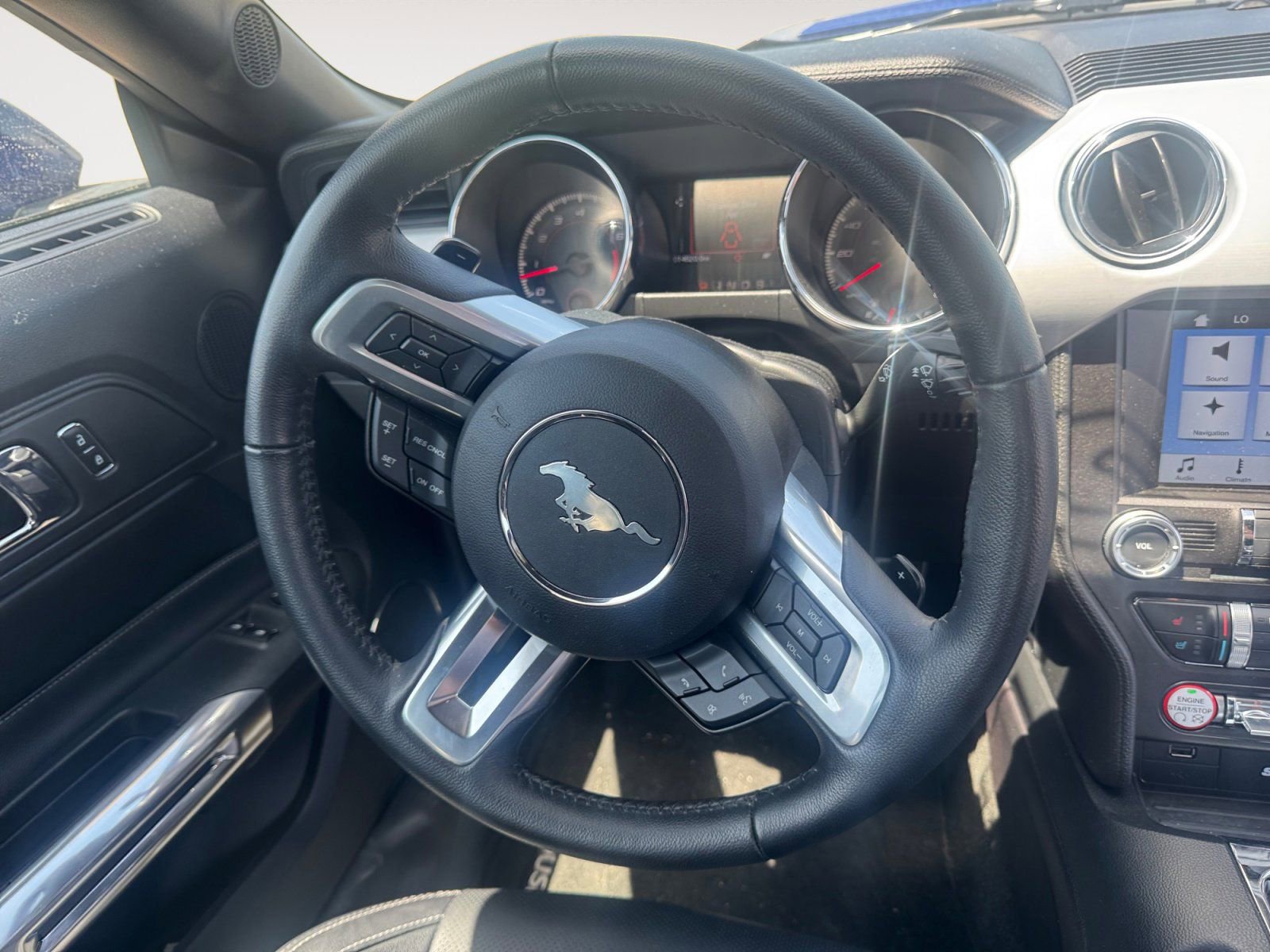 Used 2016 Ford Mustang GT Premium RWD image 12