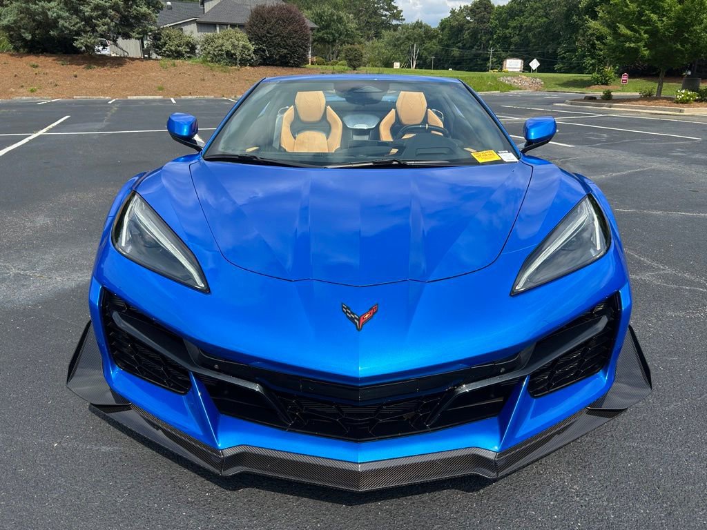 Used 2024 Chevrolet Corvette Z06 w/ Z07 Performance Package RWD image 26