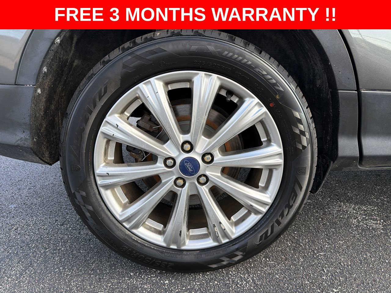 Used 2017 Ford Escape Titanium FWD image 31