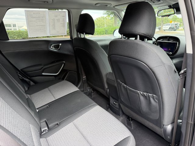 Certified 2025 Kia Soul EX FWD image 30