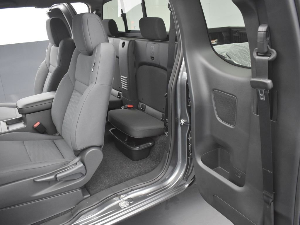 New 2026 Nissan Frontier S image 13