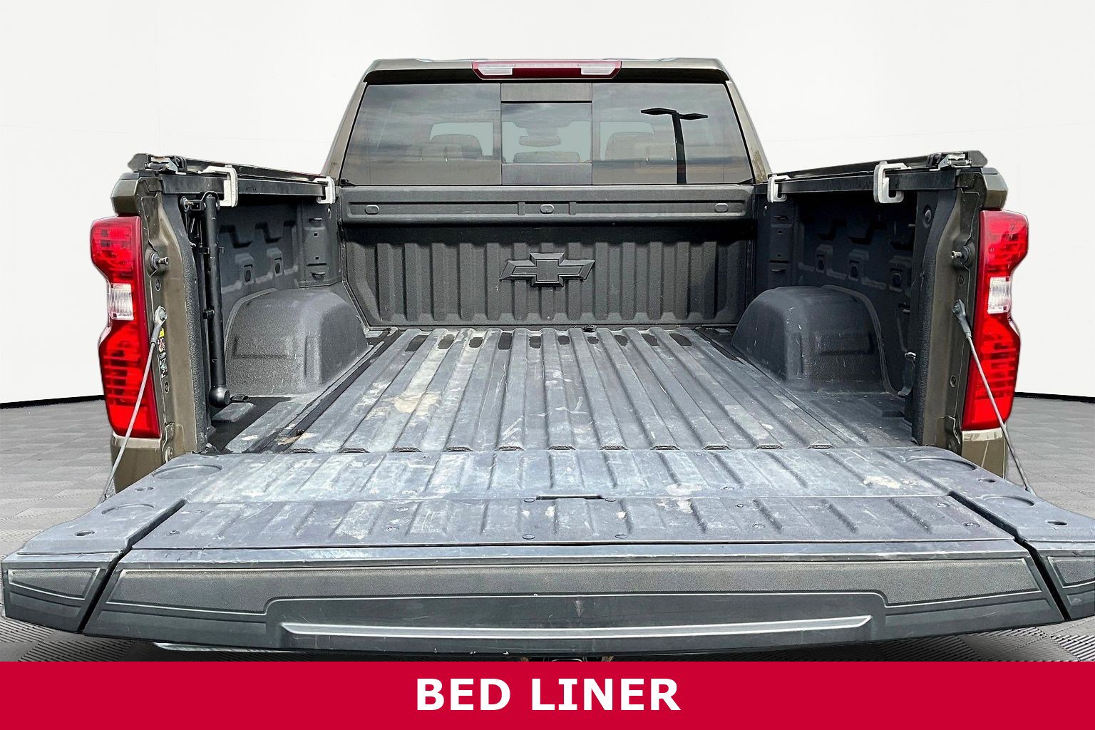 Used 2023 Chevrolet Silverado 1500 LT w/ Max Trailering Package image 8