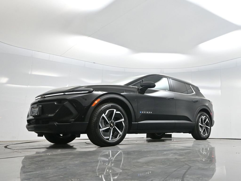 Used 2026 Chevrolet Equinox EV LT image 59