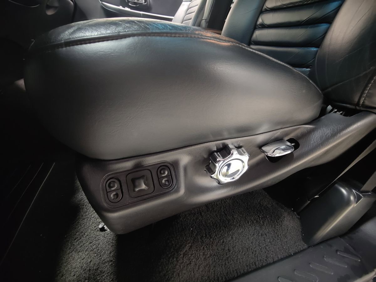 Used 2000 Ford F150 Harley-Davidson image 25