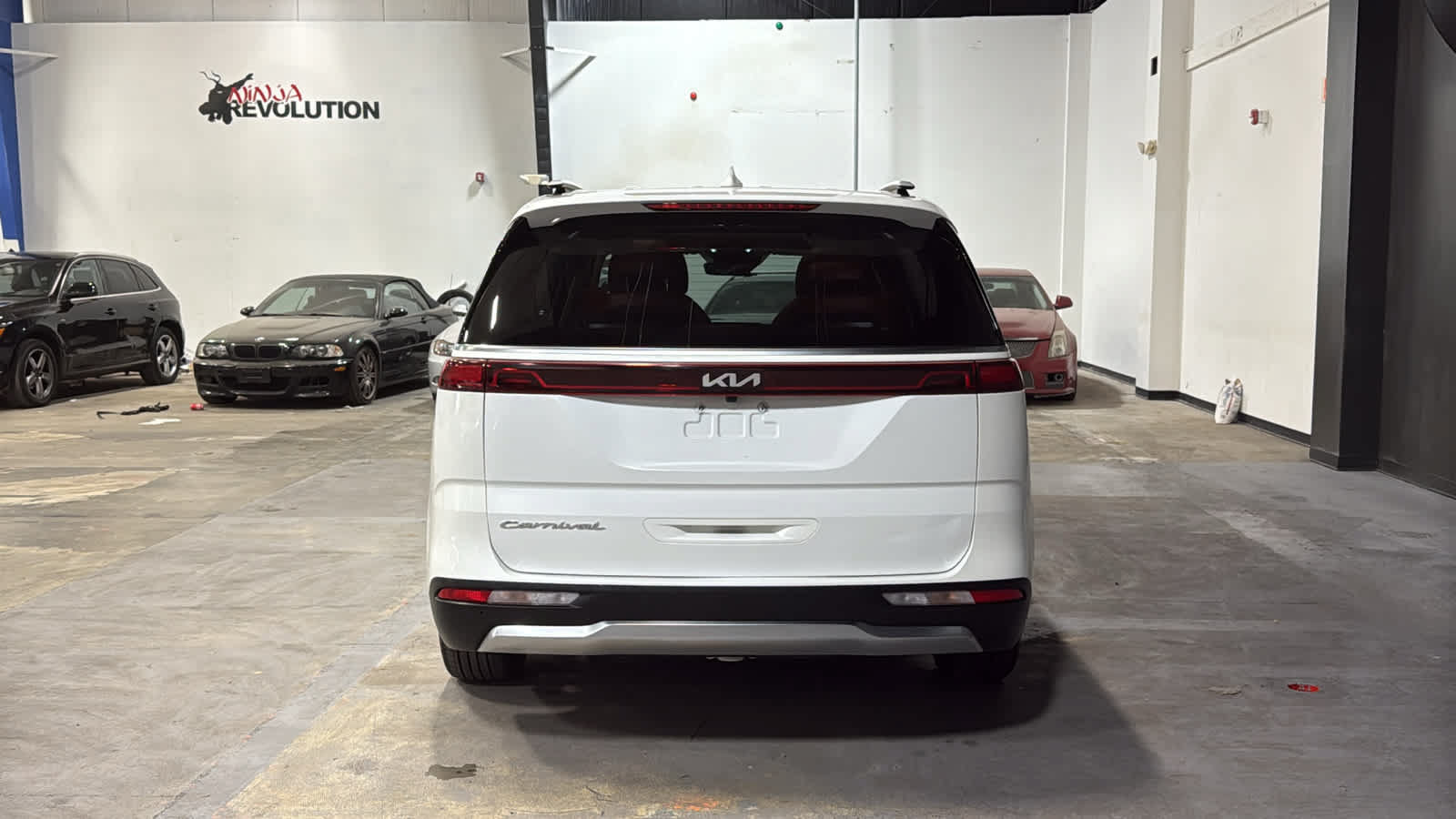 Used 2022 Kia Carnival SX Prestige FWD image 5
