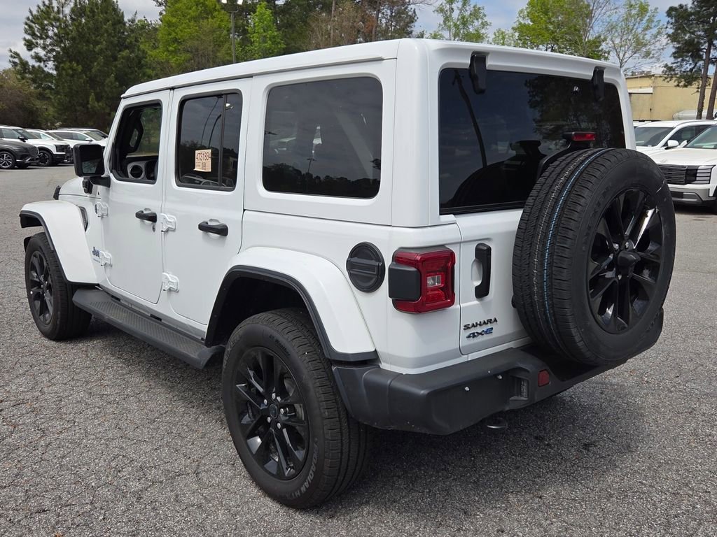 Used 2025 Jeep Wrangler Unlimited Sahara image 10