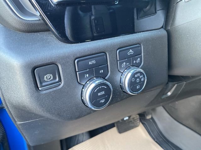 Used 2024 GMC Sierra 1500 Elevation w/ Preferred Package image 18
