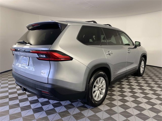 Used 2024 Toyota Grand Highlander XLE image 9