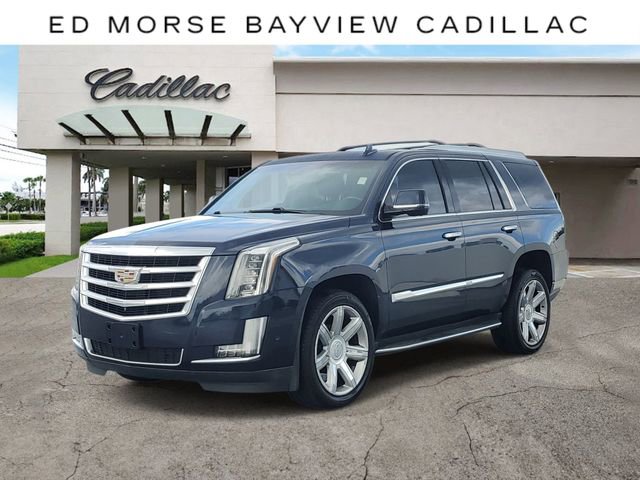 Used 2017 Cadillac Escalade Luxury image 1